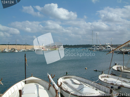 Image of boats in the bay