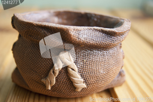 Image of Clay salt-cellar