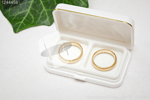 Image of wedding rings