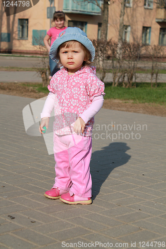 Image of little girl play on walk