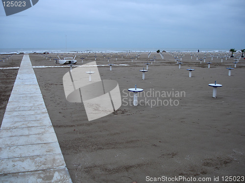 Image of desolate beach