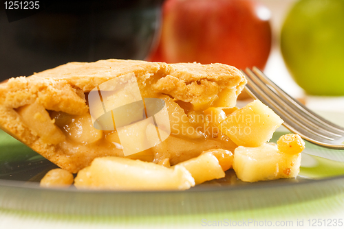Image of fresh homemade apple pie