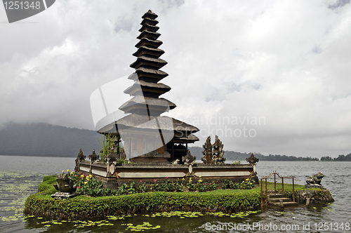 Image of Ulun danu temple