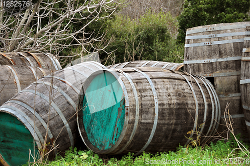 Image of wooden barrels