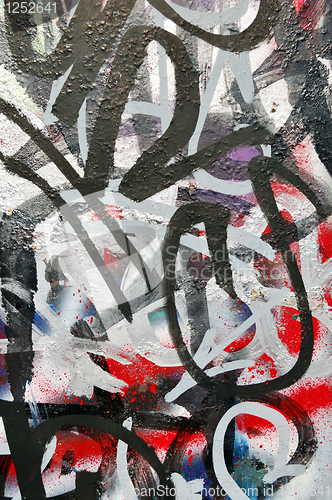 Image of messy graffiti