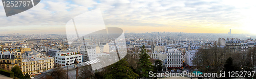 Image of Paris skyline