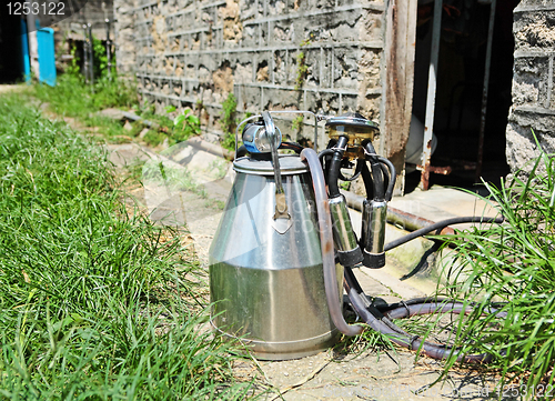 Image of milk collector