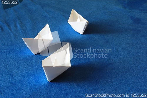 Image of paper ship