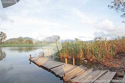 Image of Jetty on lake 