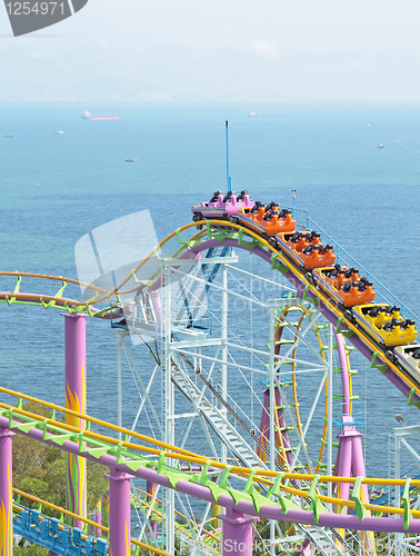 Image of rollercoaster 