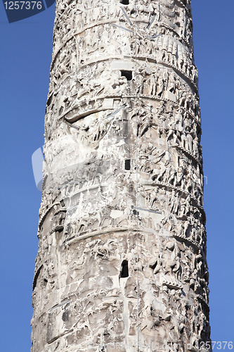 Image of Rome column