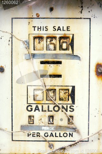 Image of old gas ump