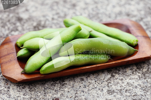 Image of fresh broad beans