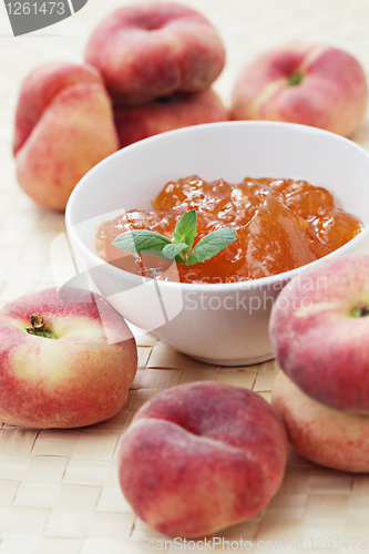 Image of peaches marmalade