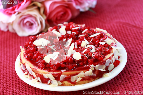 Image of Cheesecake with redcurrant