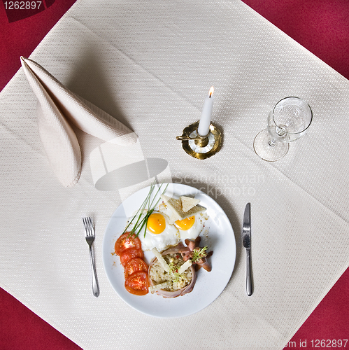 Image of English breakfast on the table 2