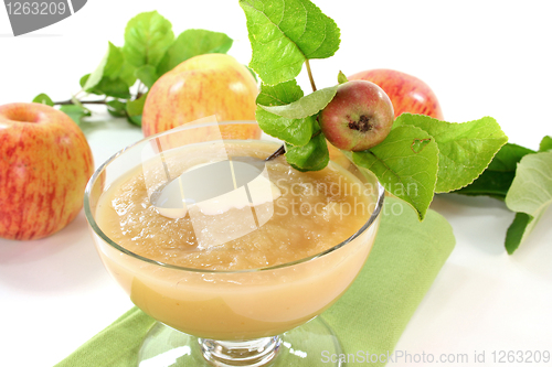 Image of Apple sauce with vanilla sauce