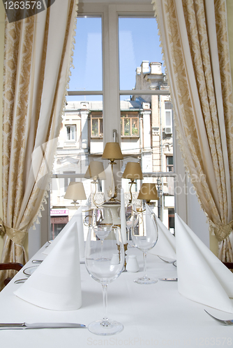 Image of Wineglasses on the table in restaurant