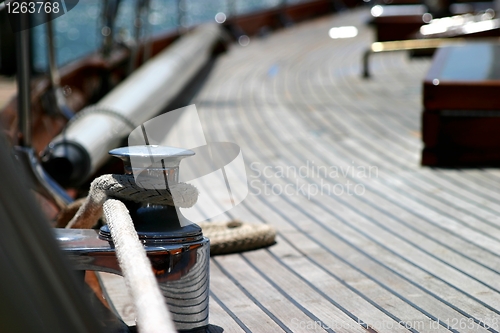 Image of sail boat rope