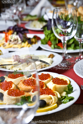 Image of red caviar on the plate