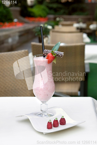 Image of strawberry milkshake on the table