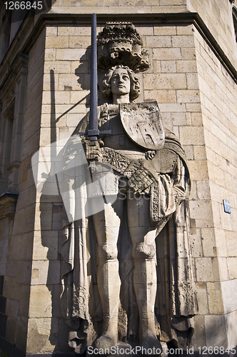 Image of Roland statue