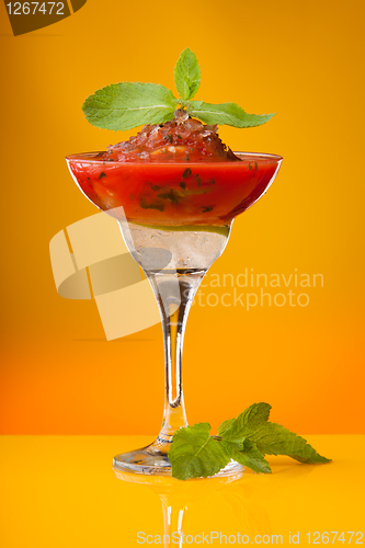 Image of Tomato juice with ice and mint