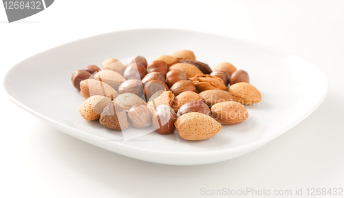 Image of mixed nuts