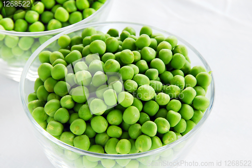 Image of Young green peas