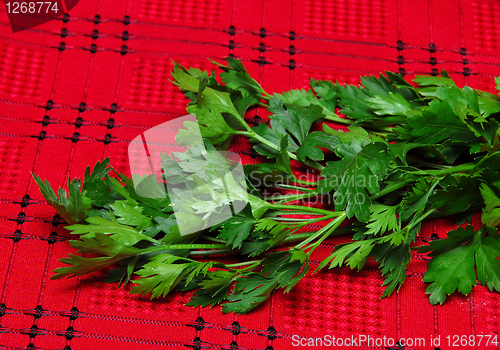 Image of Parsley on red tablecloth