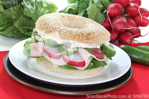 Image of Bagel with turkey breast