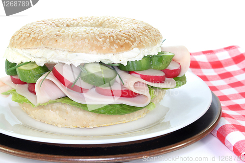 Image of Bagel with turkey breast