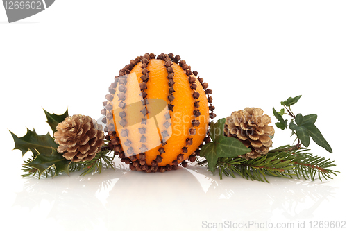 Image of Orange and Clove Pomander 