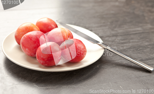 Image of plums