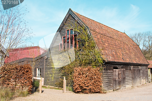 Image of barn