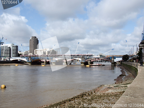 Image of River Thames in London