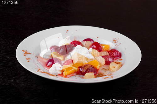 Image of fruit salad