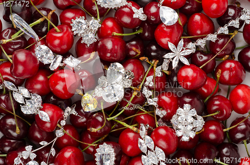 Image of Jewels at cherries