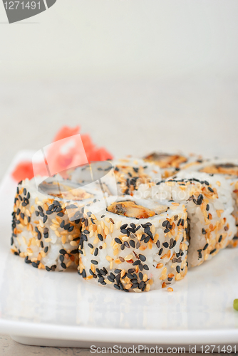 Image of Sushi with sesame