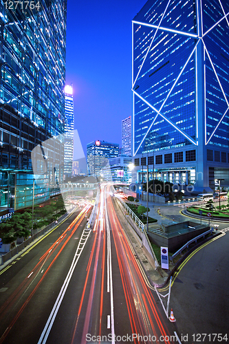 Image of traffic in Hong Kong at night 