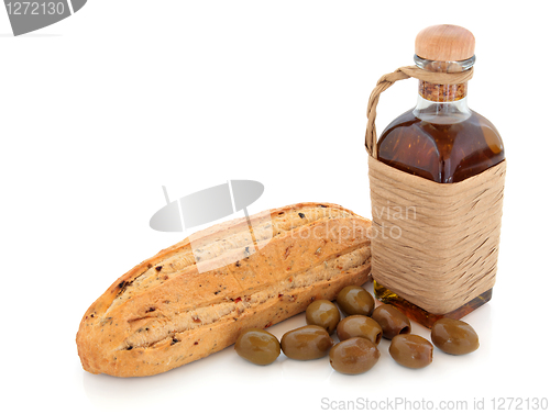 Image of Olive Bread, Oil and Olives