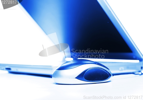 Image of laptop and mouse