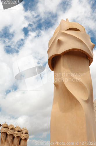 Image of Gaudi designed apartment building La Pedrera