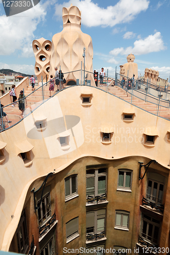 Image of Gaudi designed apartment building La Pedrera