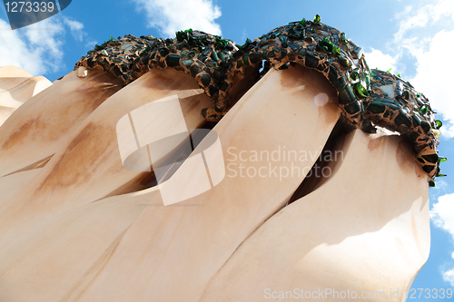 Image of Gaudi designed apartment building La Pedrera