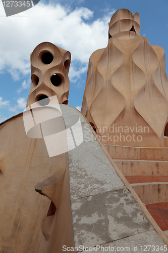 Image of Gaudi designed apartment building La Pedrera