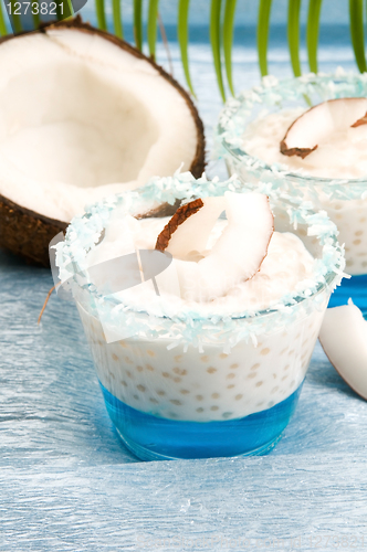 Image of Coconut pudding with tapioca pearls and litchi jelly