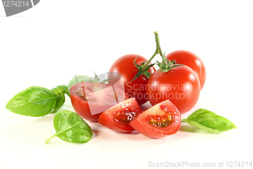 Image of Tomatoes and basil