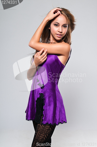 Image of Brunette