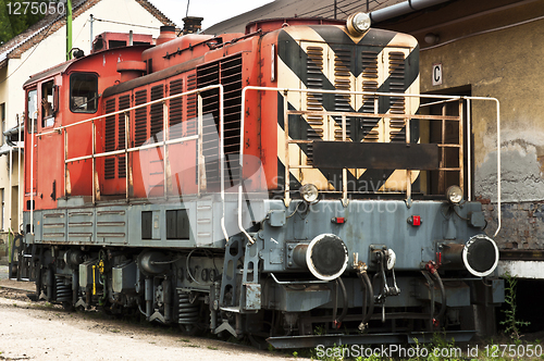 Image of Old train at station